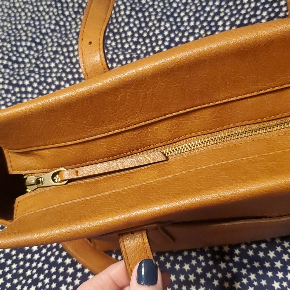 COPY - Universal Thread cognac tote**SOLD** - Picture 3 of 8
